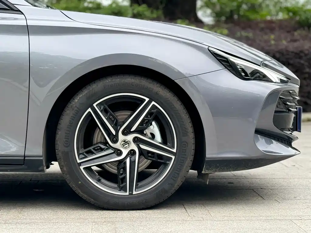MG 7 2025 1.5T 300 DCT Luxury