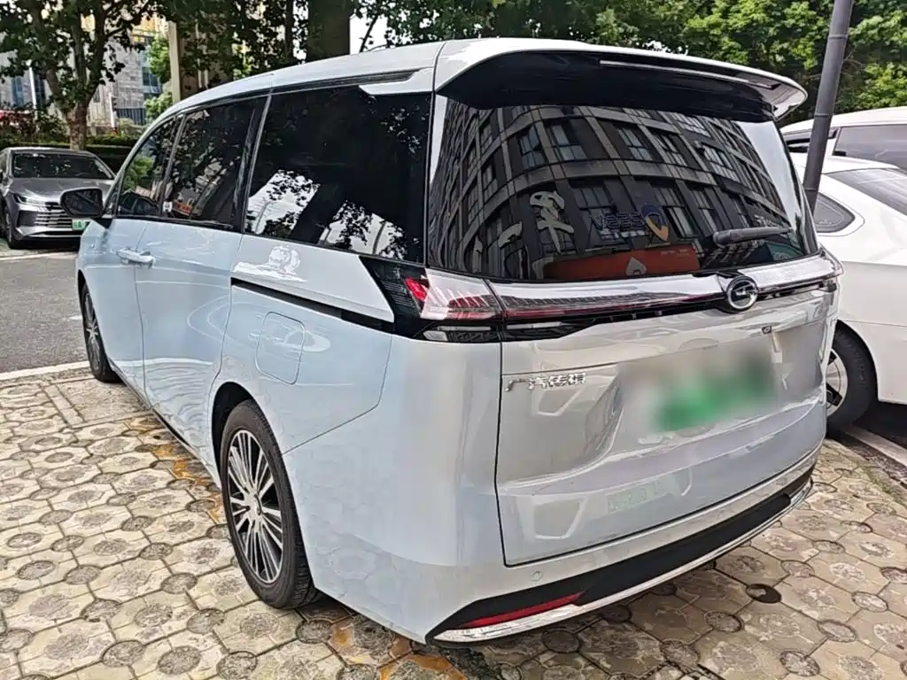 GAC Motor Trumpchi E8 PHEV — миниатюра 5