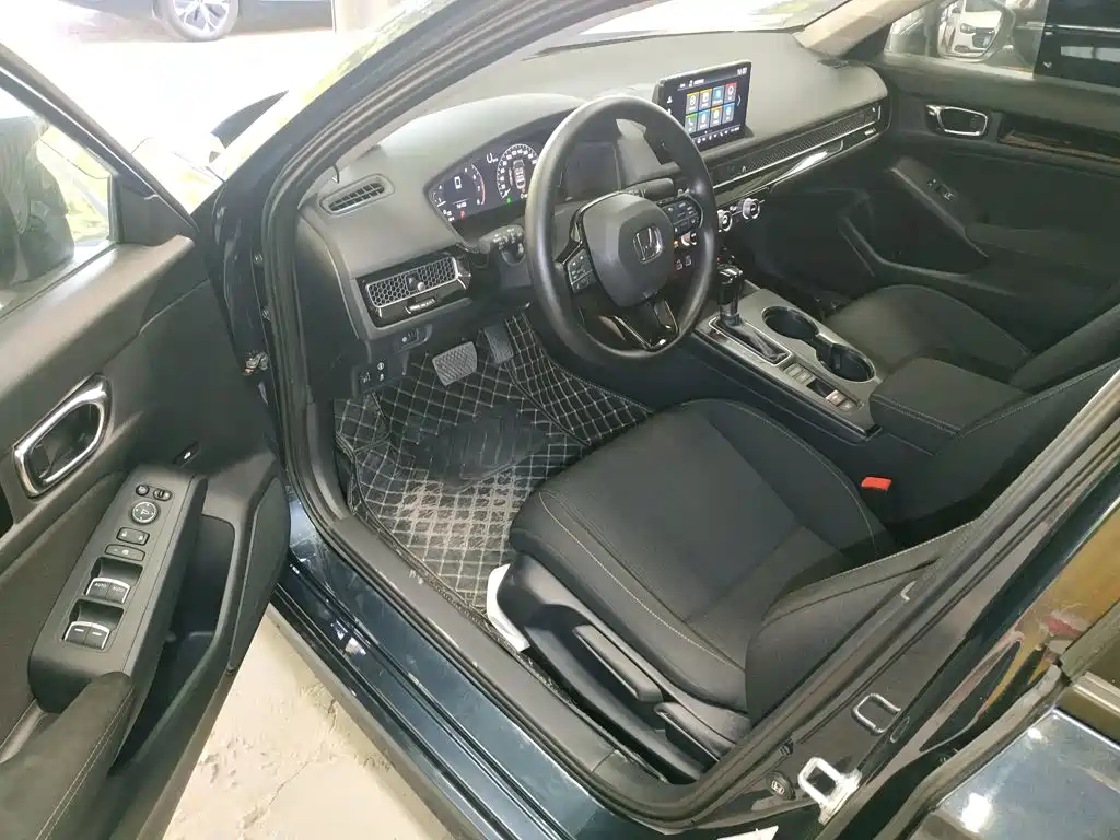 Honda Civic — миниатюра 16