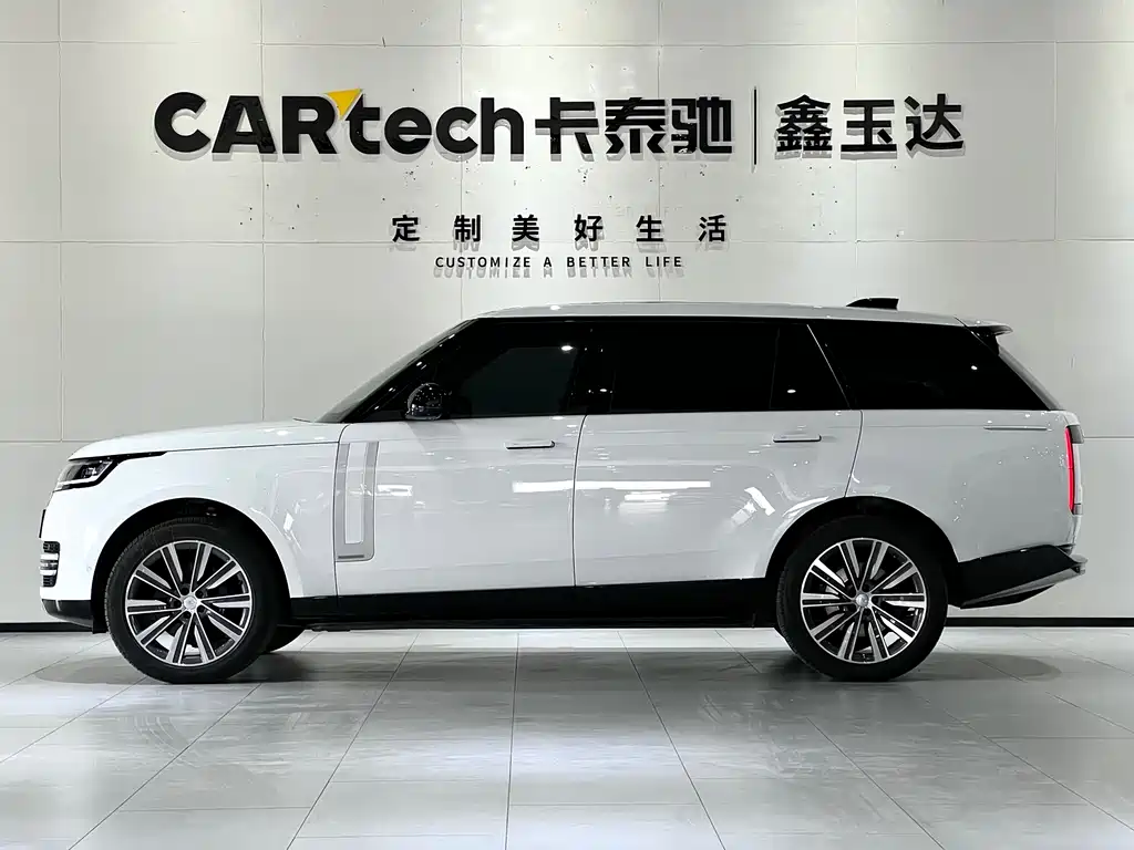 Land Rover Range Rover 2024 3.0 L6 400PS Long Wheelbase