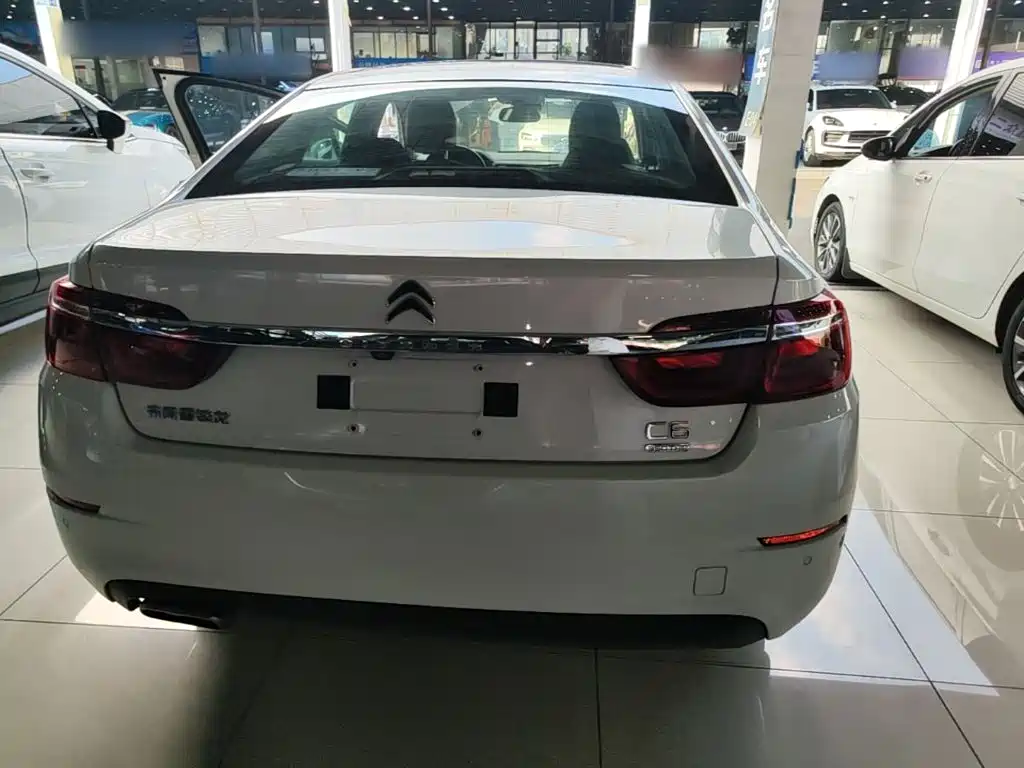 Citroen C6 — миниатюра 6