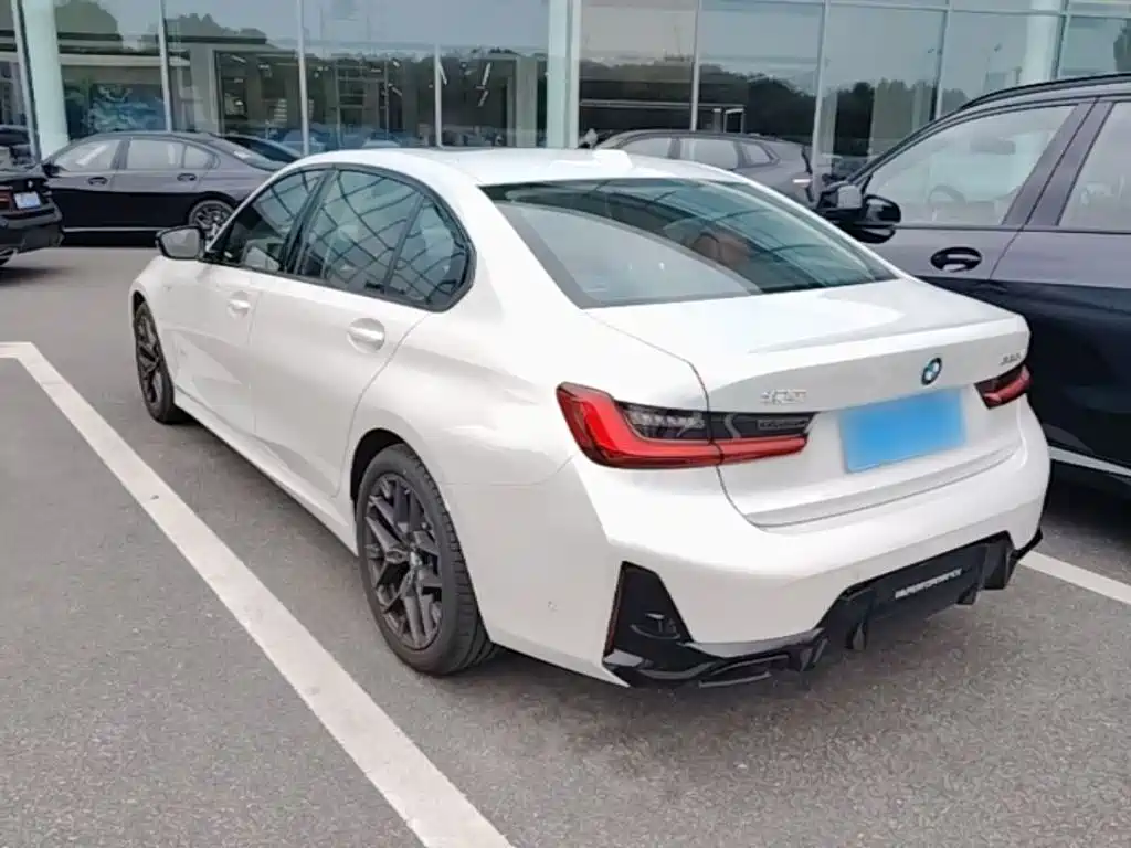 BMW 3 Series — миниатюра 5