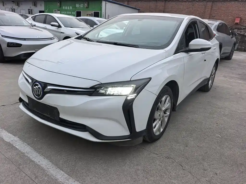 BUICK SLIGHTLY BLUE 6