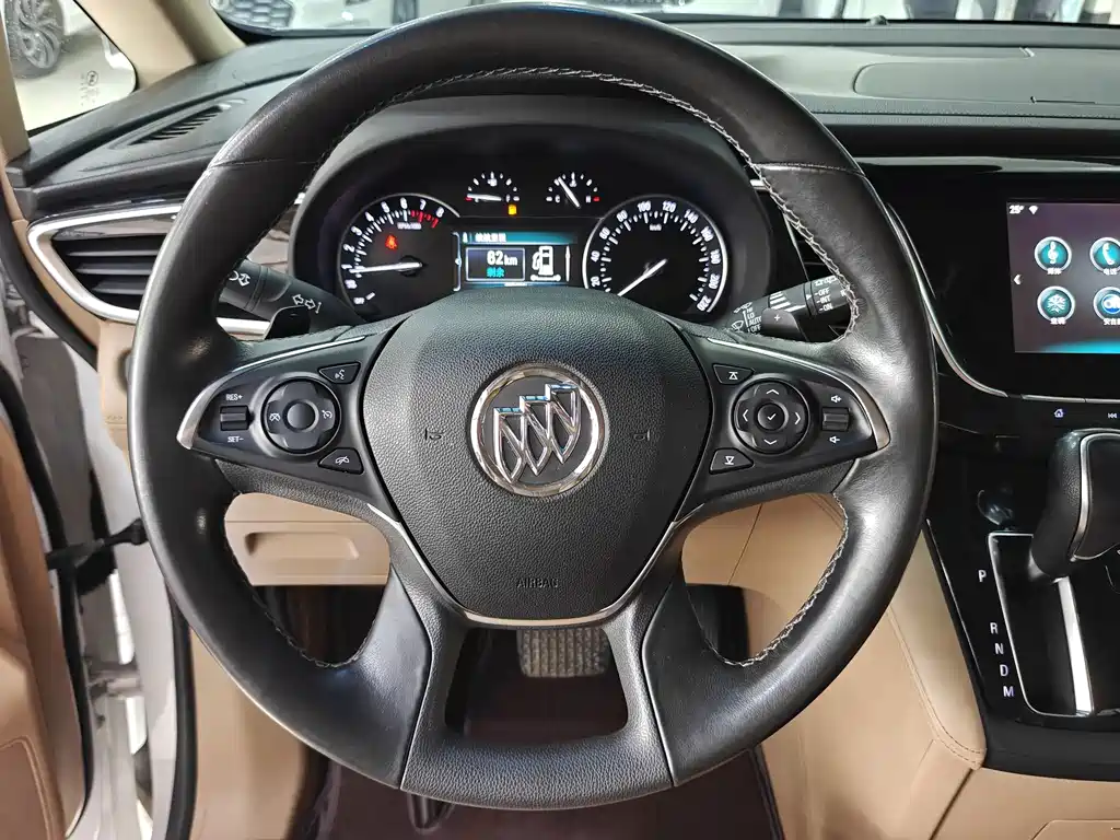 Buick GL8 — миниатюра 7