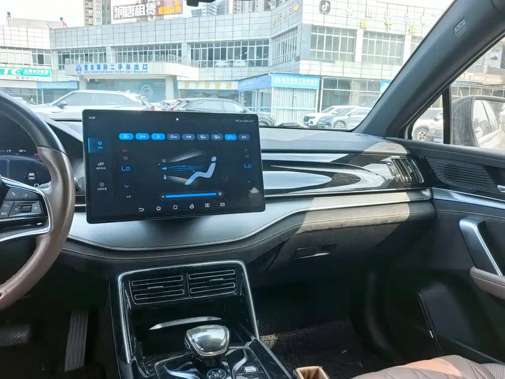 BYD Tang New Energy — миниатюра 9
