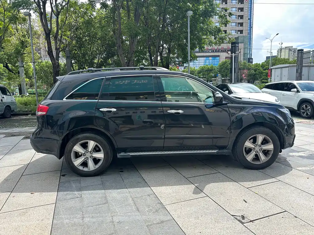 Acura MDX — миниатюра 6