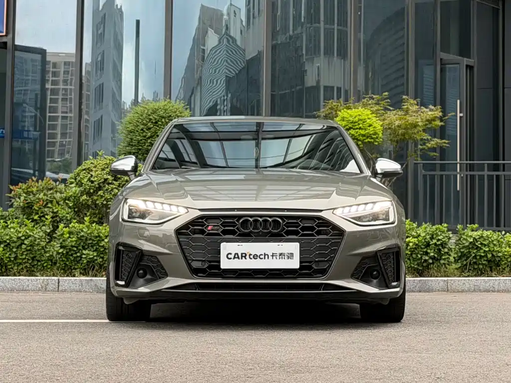 Audi S4 — миниатюра 2