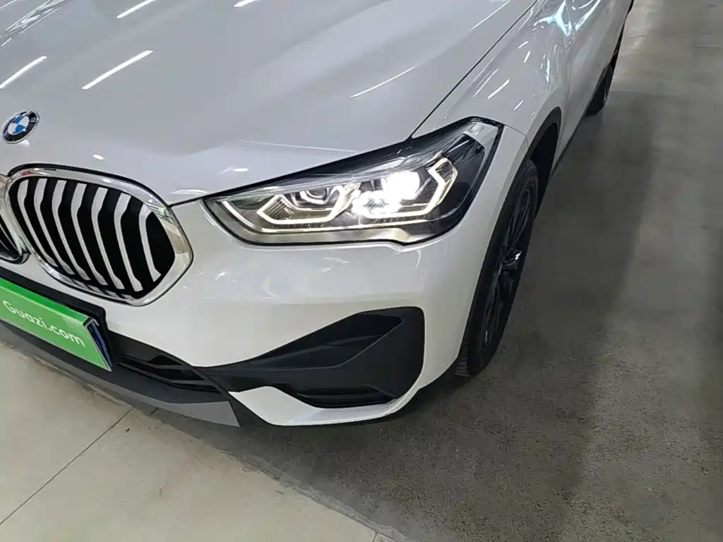 BMW X1 — миниатюра 24