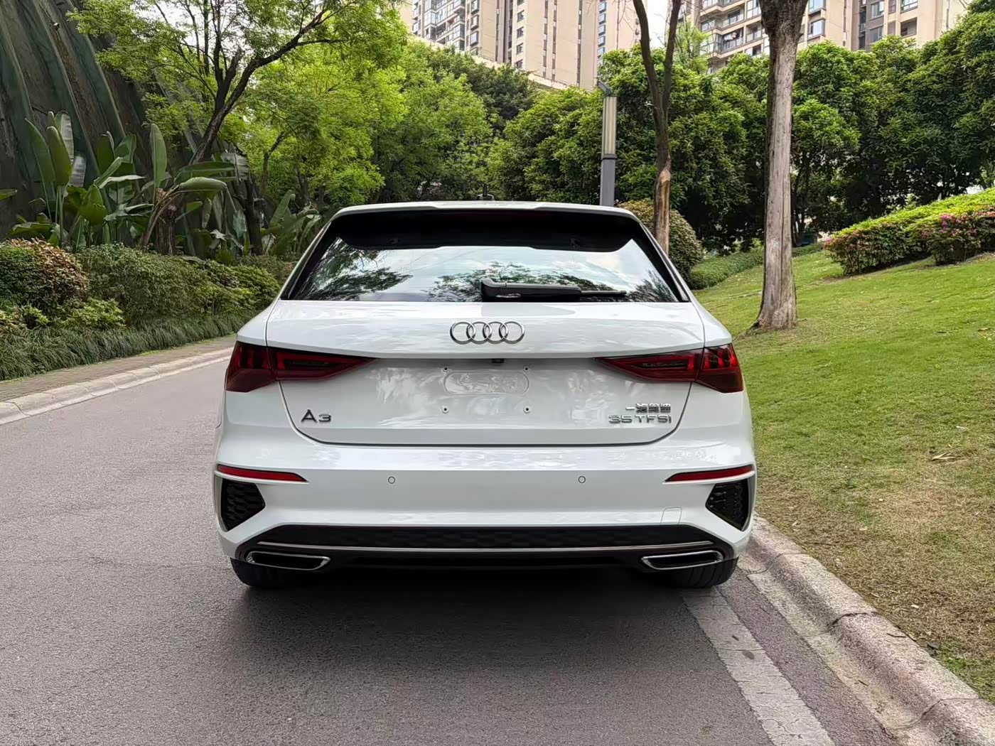 Audi A3 1.4 л 2024 г. Белый, пробег 20000 км