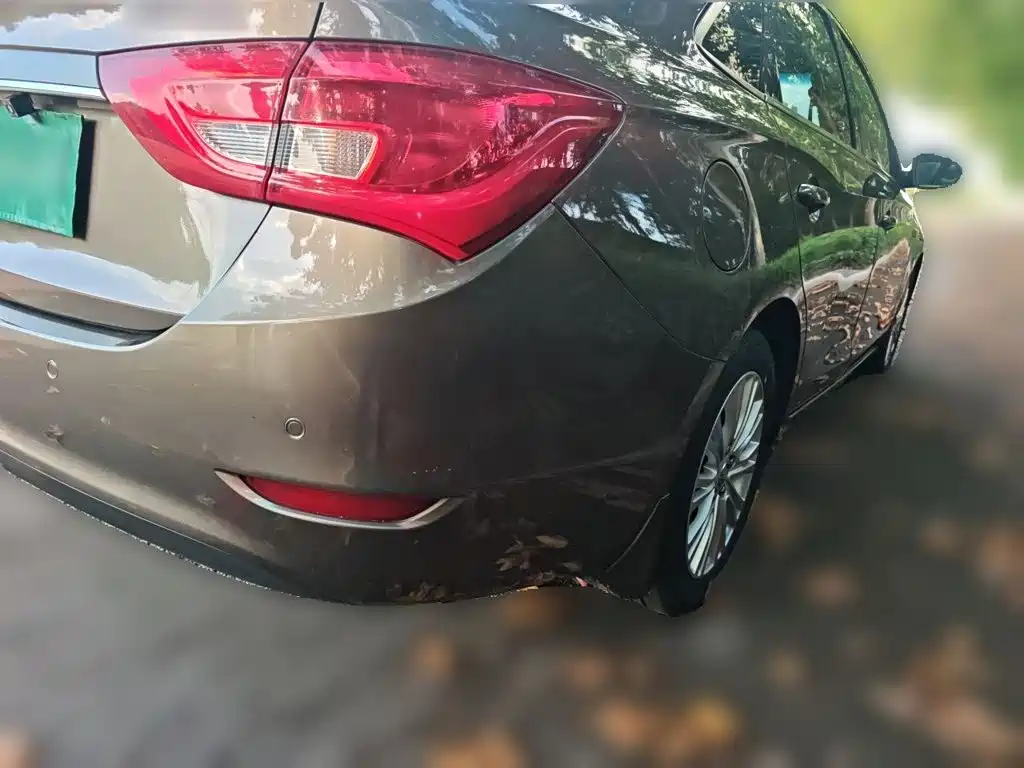 Buick Excelle — миниатюра 6