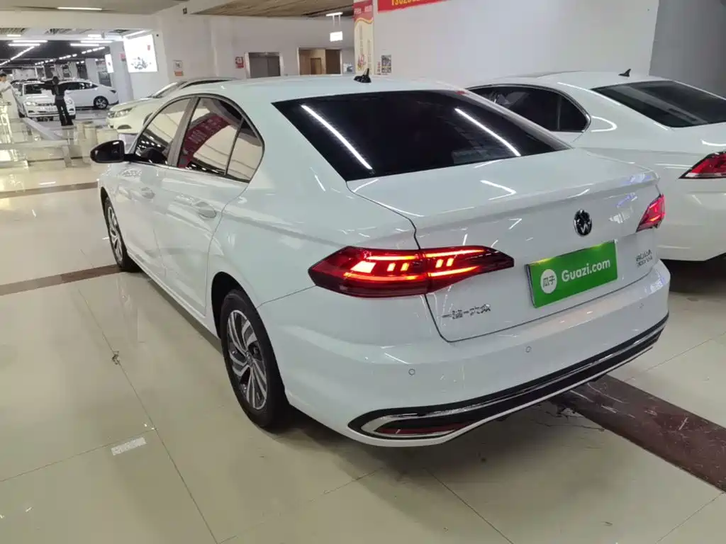 Volkswagen Bora — миниатюра 5