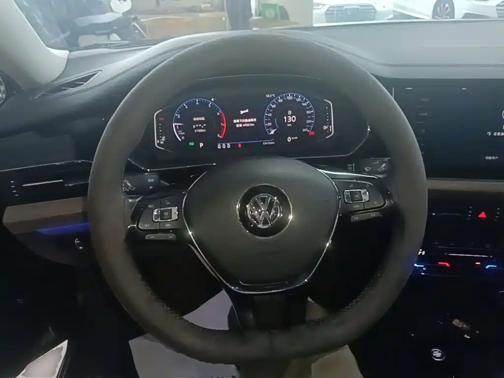Volkswagen Passat — миниатюра 11