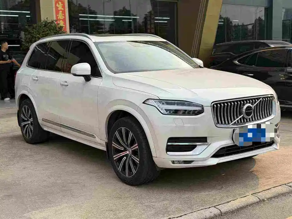 Volvo XC90 — миниатюра 2