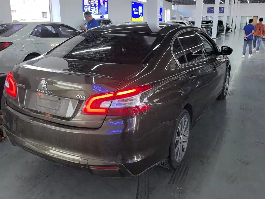 Peugeot 408 — миниатюра 3