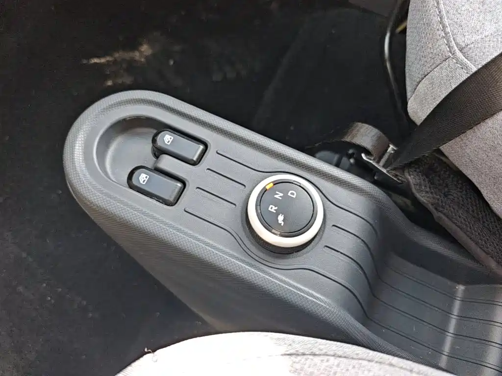 Wuling MINIEV — миниатюра 14