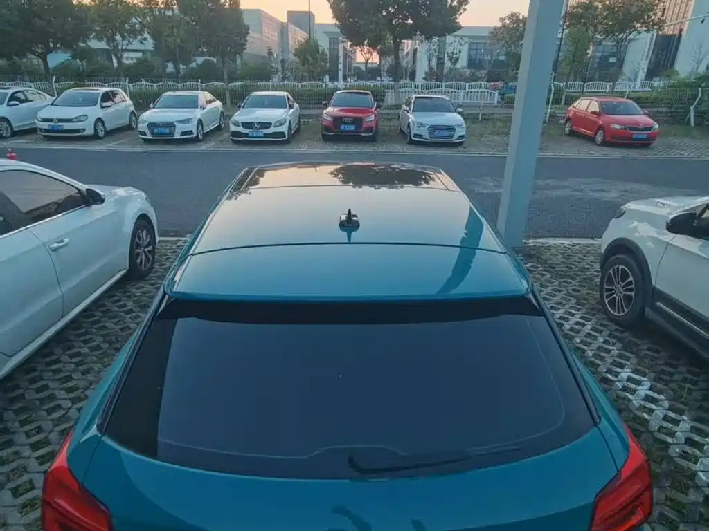 Audi Q2L — миниатюра 5