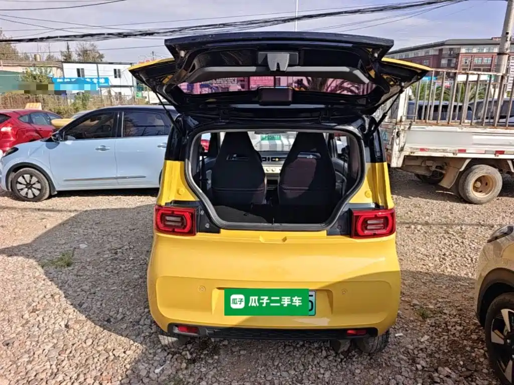 Wuling MINIEV — миниатюра 19
