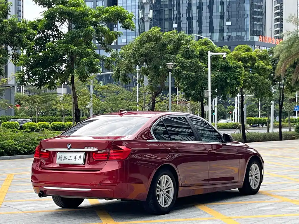 BMW 3 Series — миниатюра 6