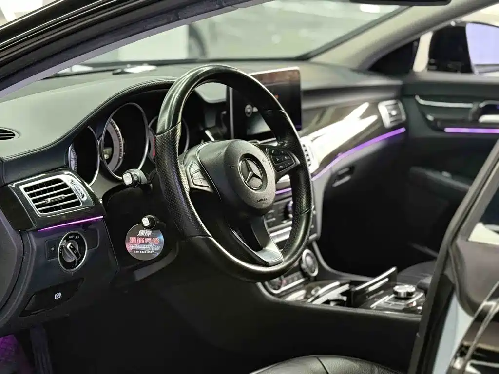 Mercedes-Benz CLS — миниатюра 5