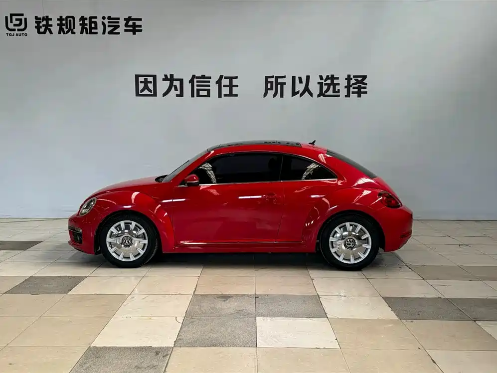 VOLKSWAGEN BEETLE
