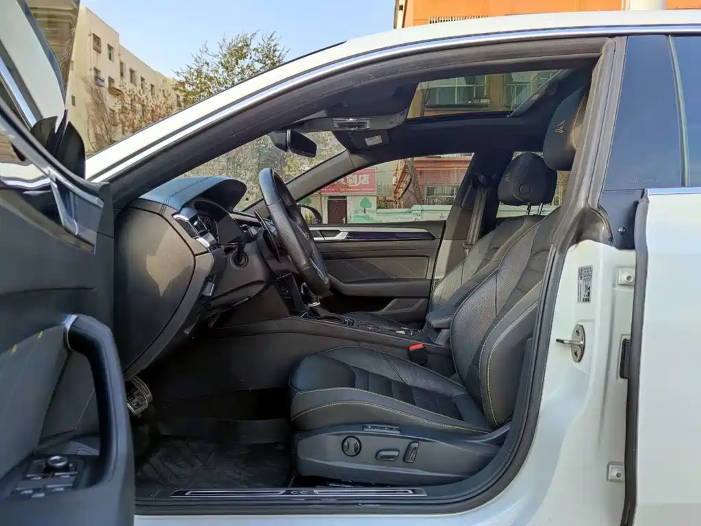 Volkswagen CC — миниатюра 7