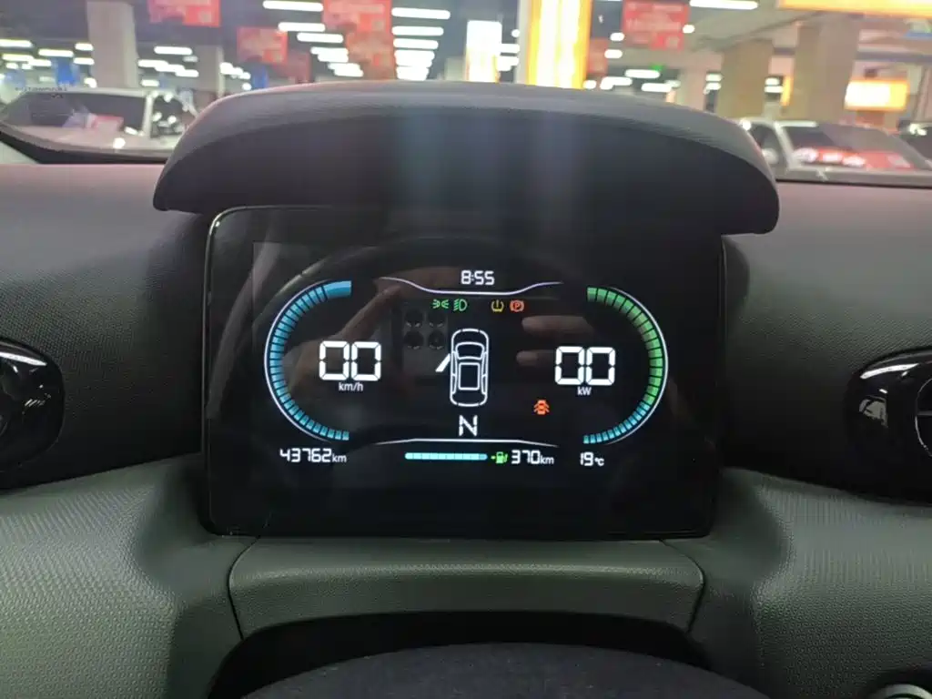 Leapmotor Leapmotor T03 — миниатюра 12
