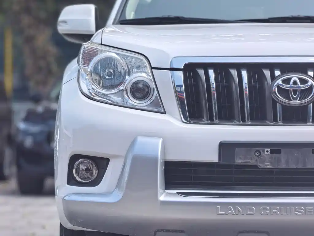 Toyota Prado — миниатюра 4