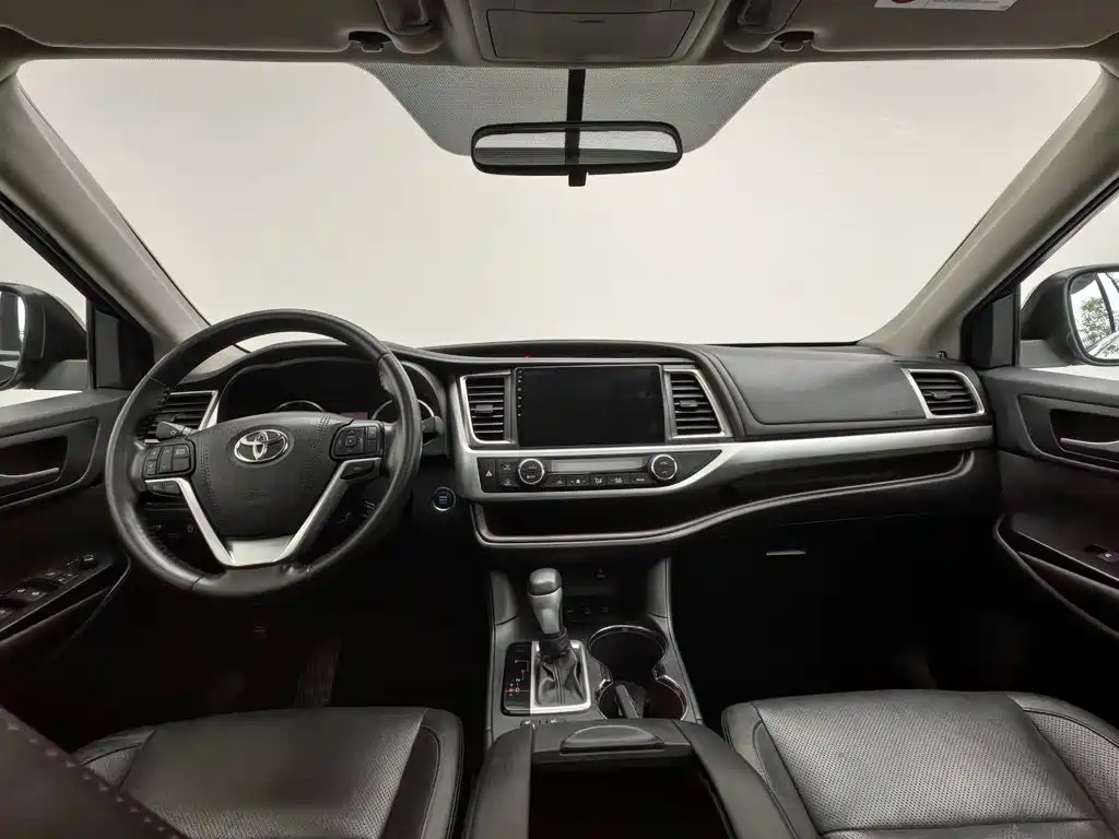Toyota Highlander — миниатюра 5