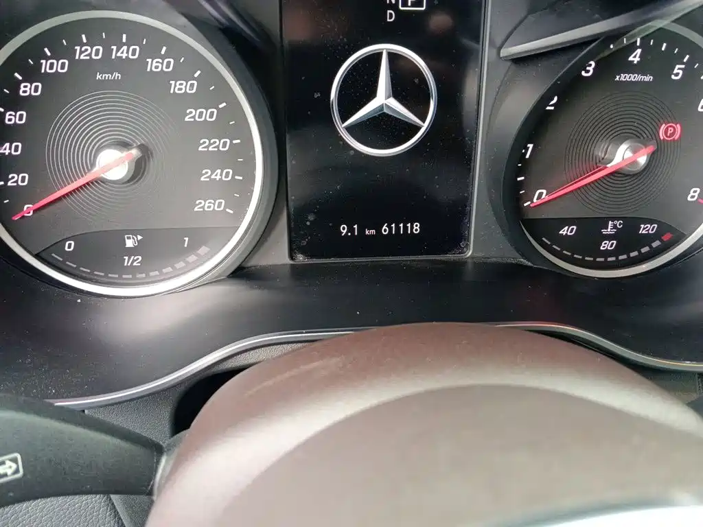 Mercedes-Benz GLC — миниатюра 13