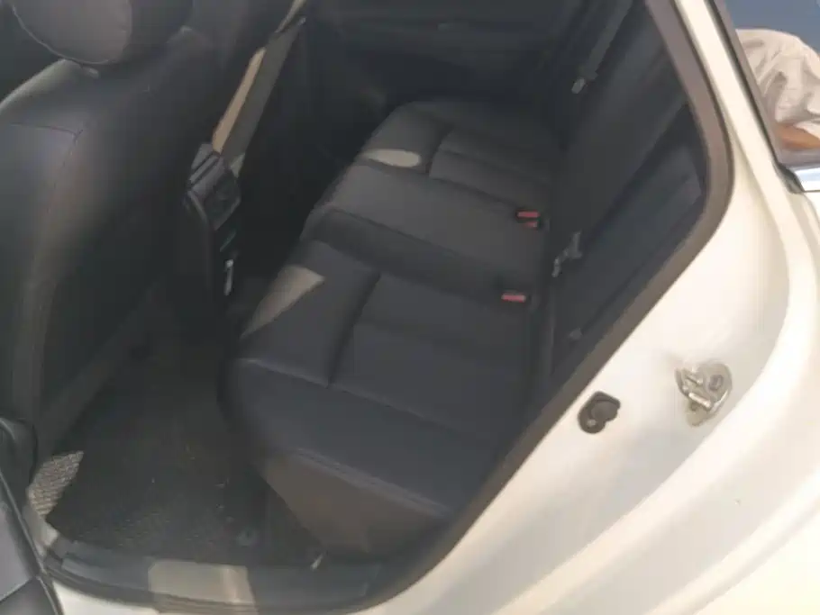 Nissan Sylphy — миниатюра 11