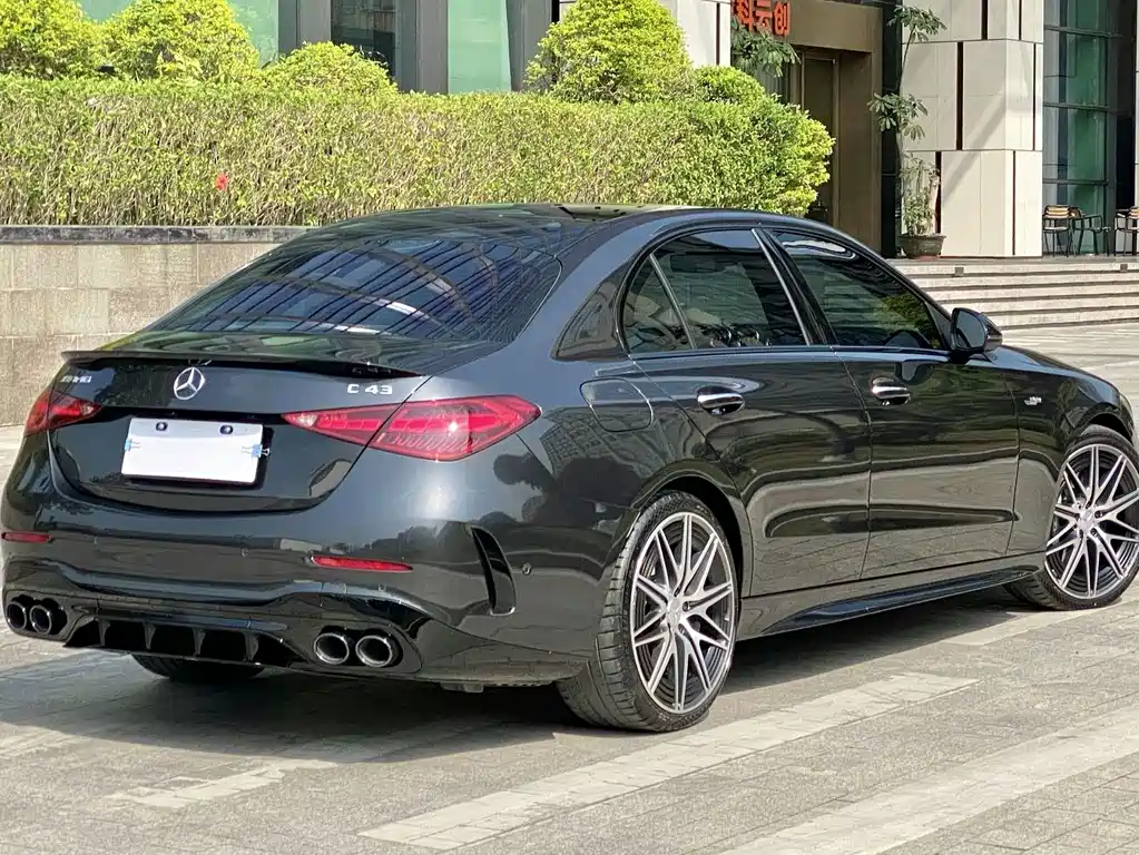 Mercedes-Benz C-Class AMG — миниатюра 6