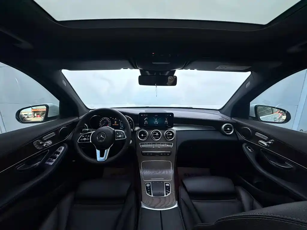 Mercedes-Benz GLC 2020 GLC 300 L 4MATIC