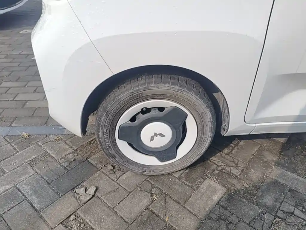Wuling MINIEV — миниатюра 23