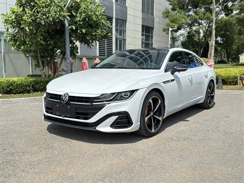 Volkswagen CC 2024