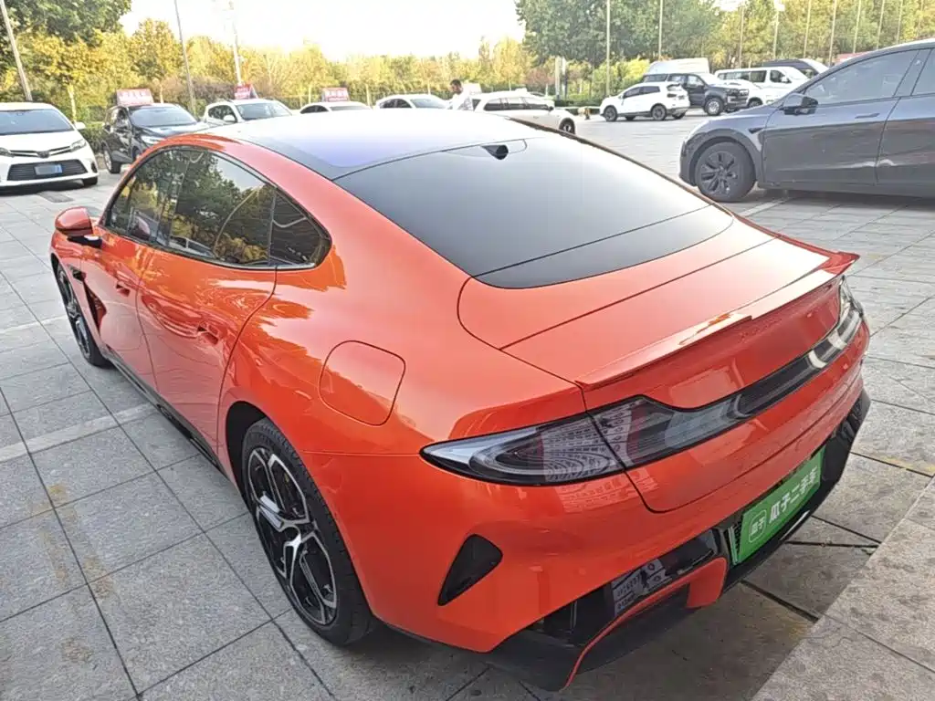 Xiaomi SU7 — миниатюра 5