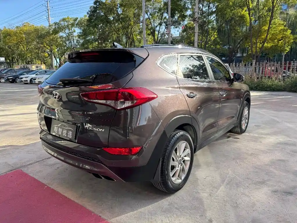 Hyundai Tucson — миниатюра 9