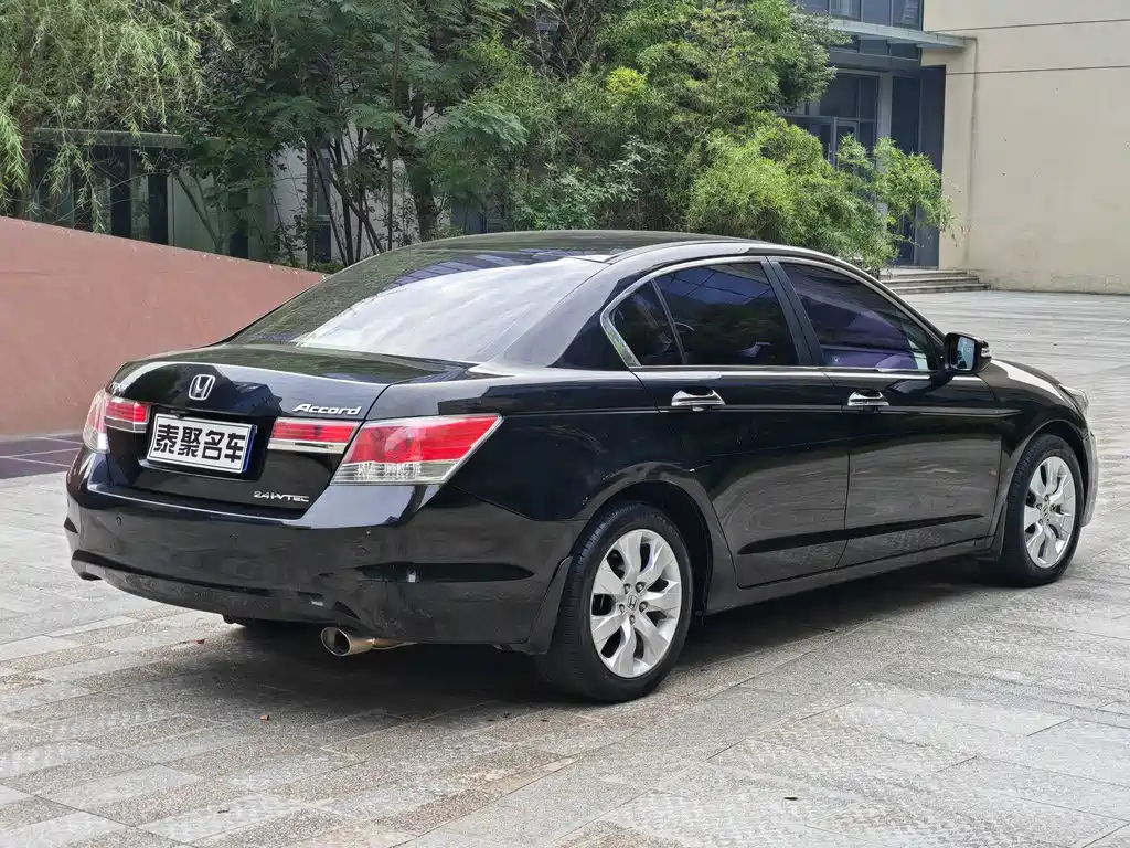Honda Accord — миниатюра 4