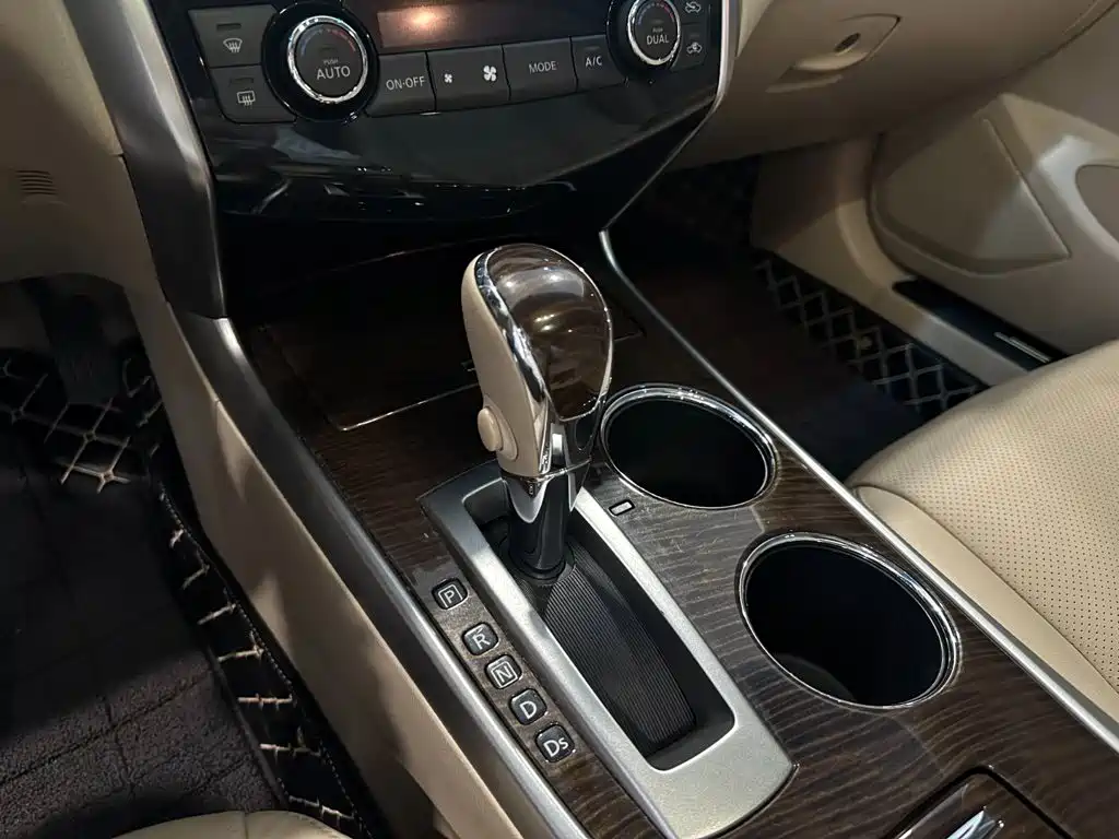 Nissan Teana — миниатюра 11