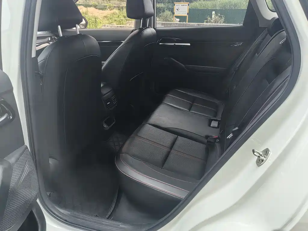 Kia KX3 2021 1.5L CVT