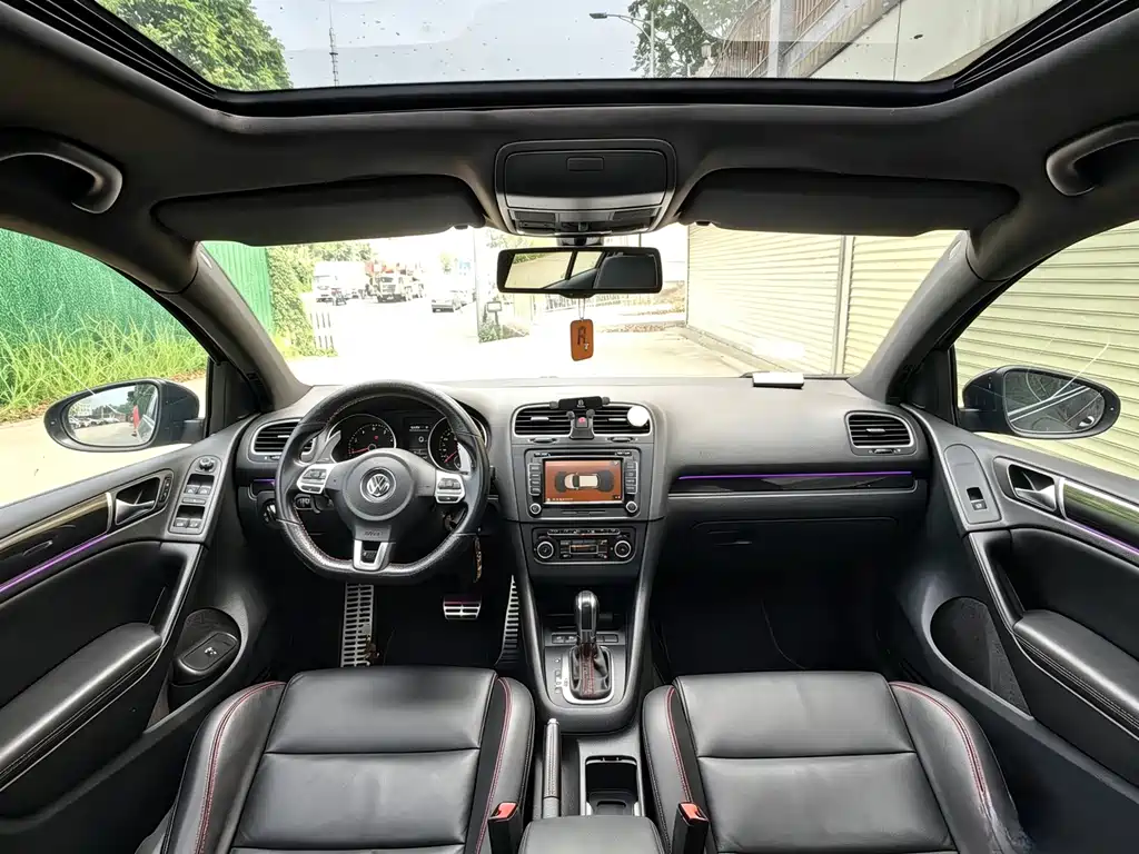 Volkswagen Golf GTI GTI 2012 2.0TSI GTI