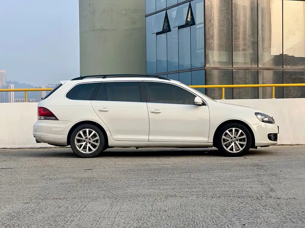 Volkswagen Golf (Import) — миниатюра 15