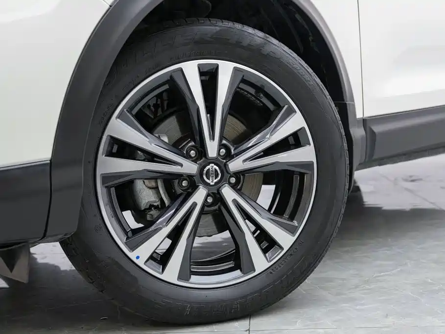 Nissan Qashqai — миниатюра 3