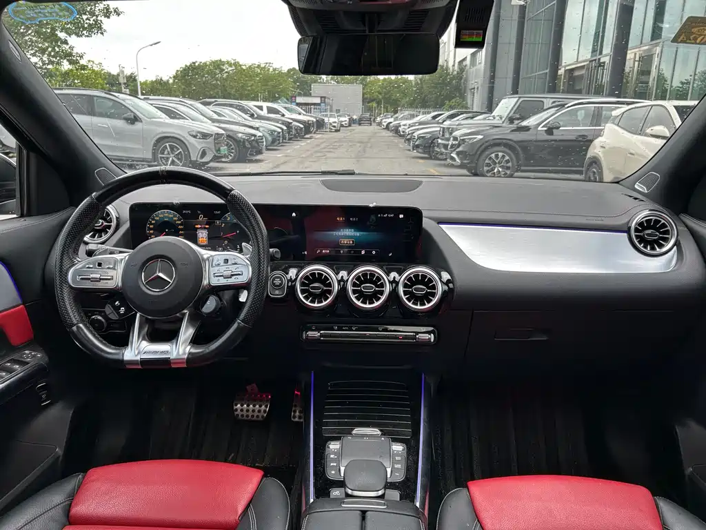 Mercedes-Benz GLA AMG — миниатюра 4