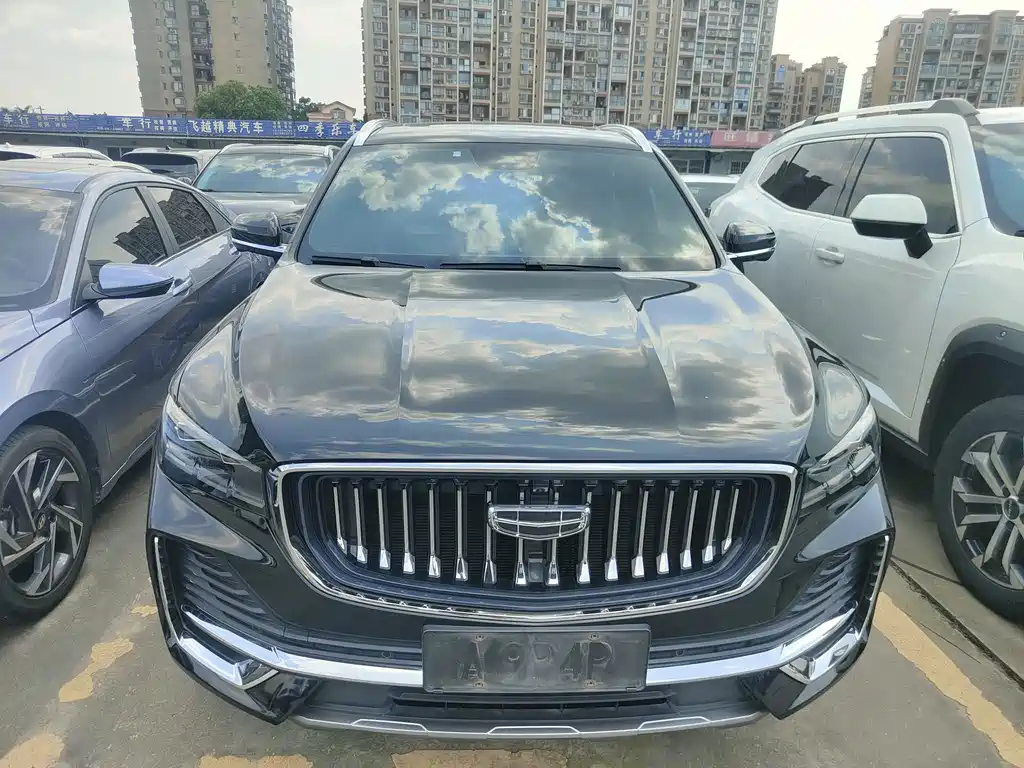 Geely Xingyue L — миниатюра 2