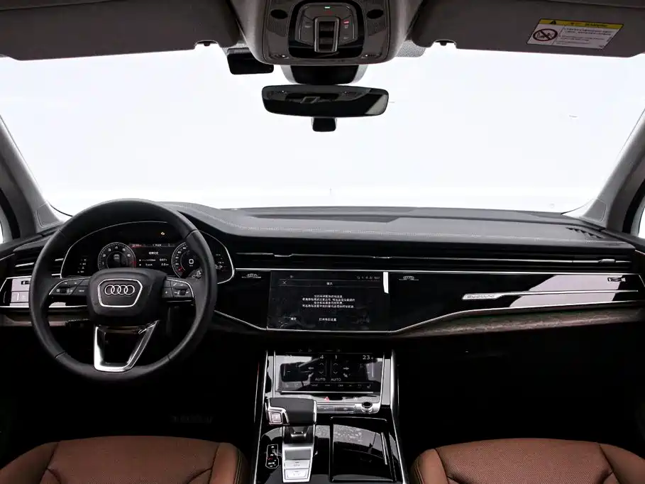 Audi Q7 — миниатюра 5