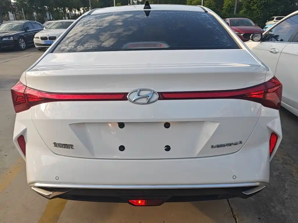 Hyundai Verna — миниатюра 6