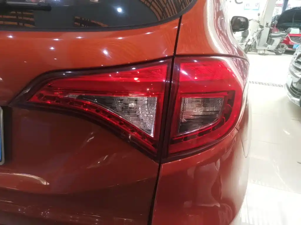 BYD Song — миниатюра 8