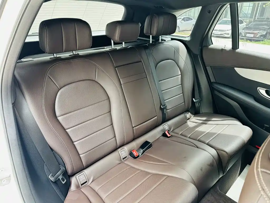 Mercedes-Benz GLC 2022 GLC 260 L 4MATIC