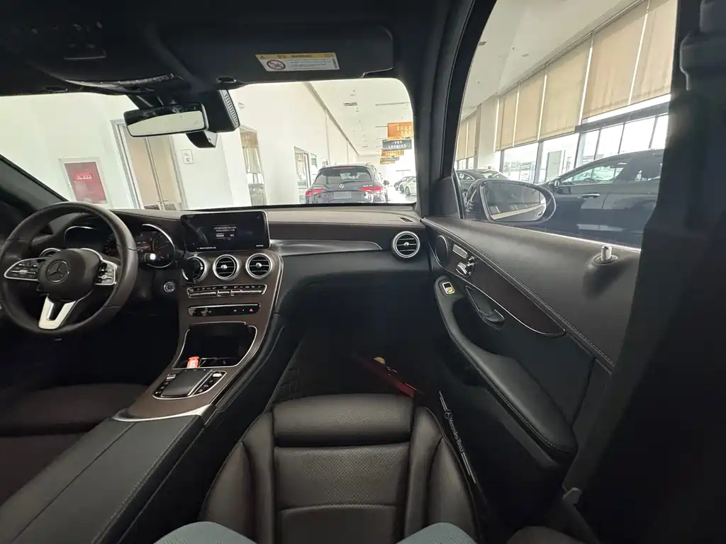 Mercedes-Benz GLC 2022 GLC 300 L 4MATIC