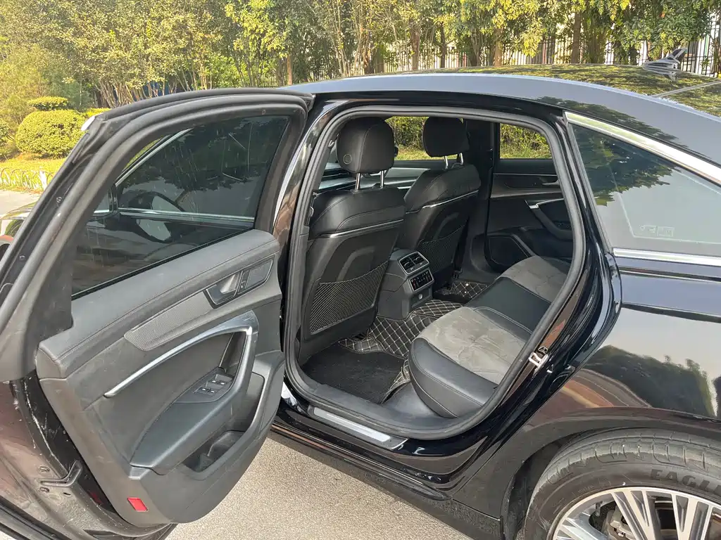 Audi A6L — миниатюра 5